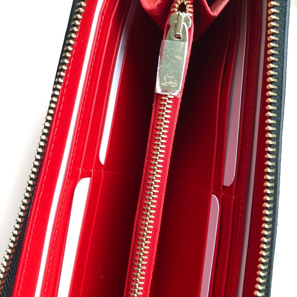 CHRISTIAN LOUBOUTIN-AUTHENTIC NWT Spike WALLET - Picture 6 of 15